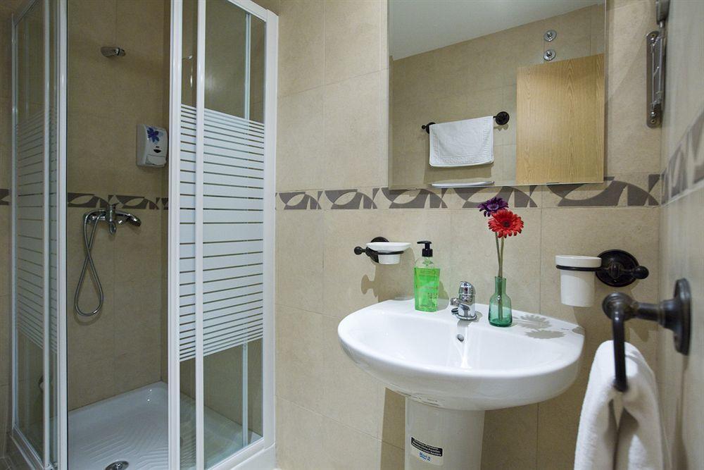 Apartamentos Apr Numancia Madrid Dış mekan fotoğraf