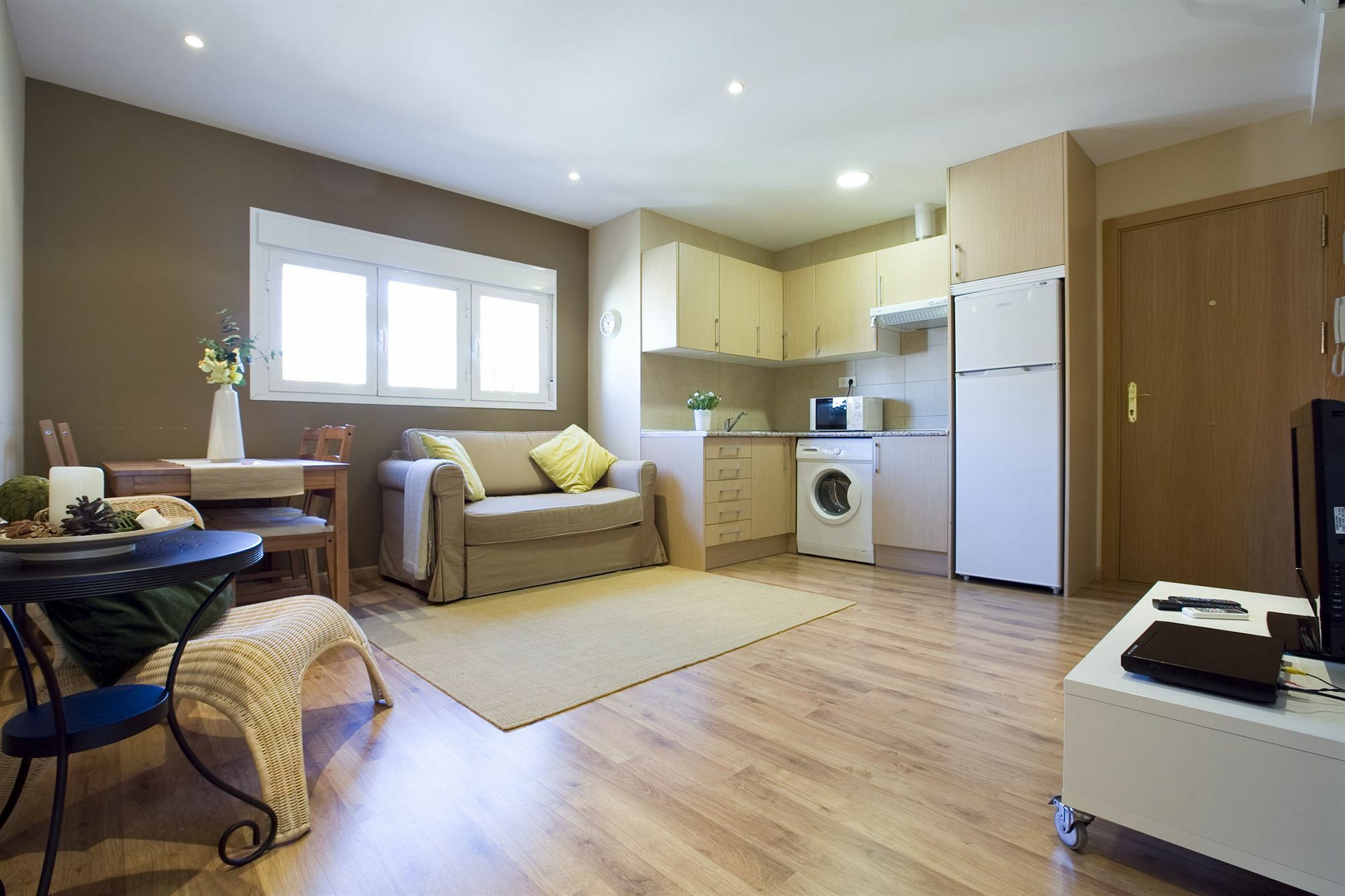 Apartamentos Apr Numancia Madrid Dış mekan fotoğraf