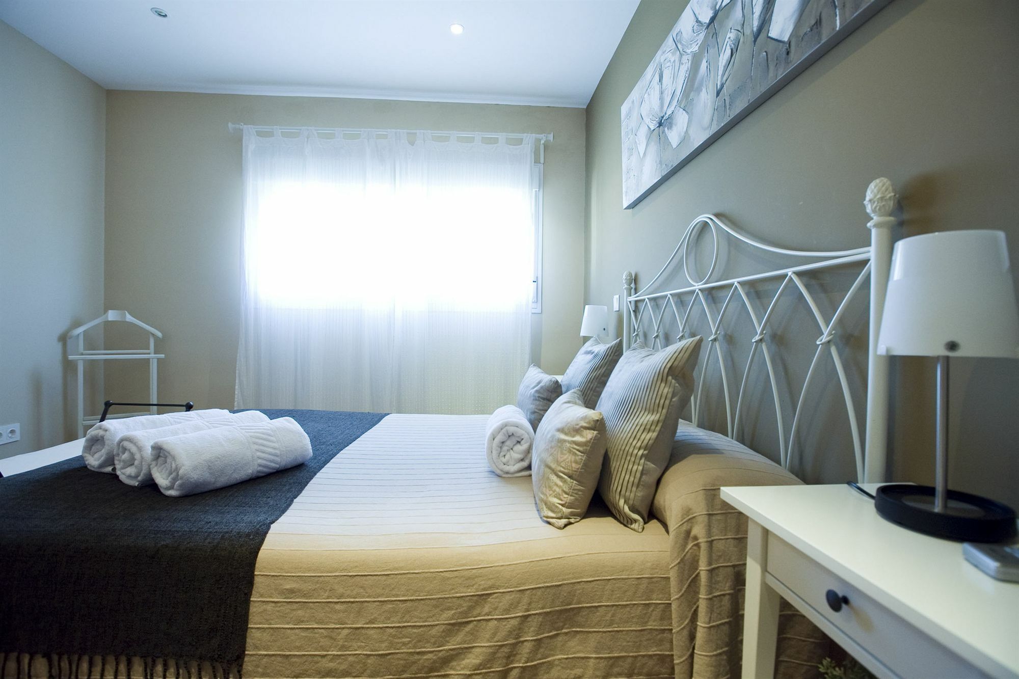 Apartamentos Apr Numancia Madrid Dış mekan fotoğraf