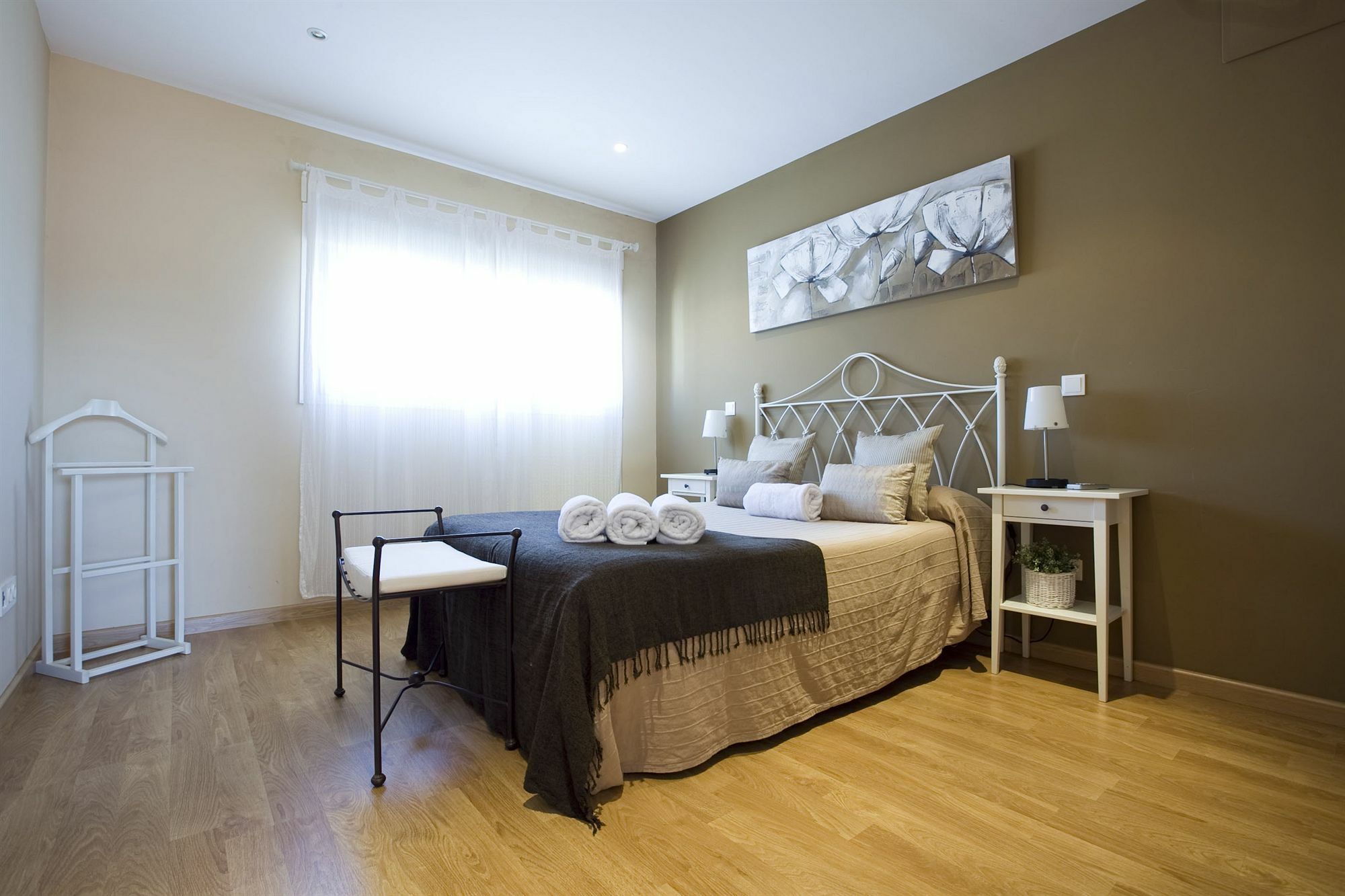 Apartamentos Apr Numancia Madrid Dış mekan fotoğraf